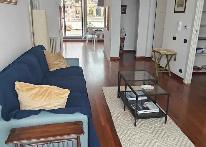 아파트 Penthouse In Porto Antico Of